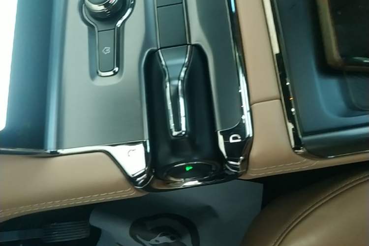 Used Nio ES6 2020 420 km Sport Edition Gear Lever