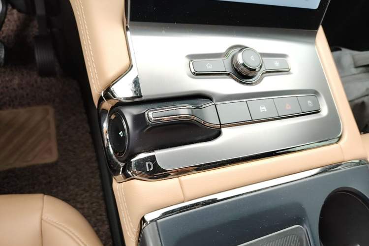 Used Nio ES6 2020 420 km Sport Edition Gear Lever