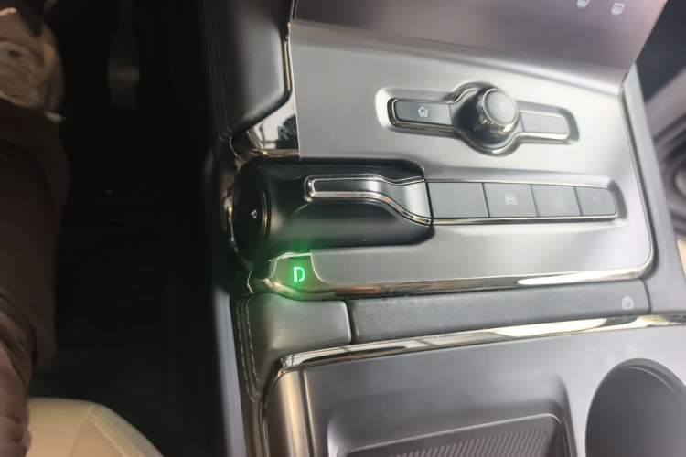 Used Nio ES6 2020 420 km Sport Edition Gear Lever
