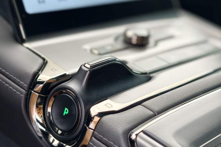 Used Nio ES6 2020 420 km Sport Edition Gear Lever