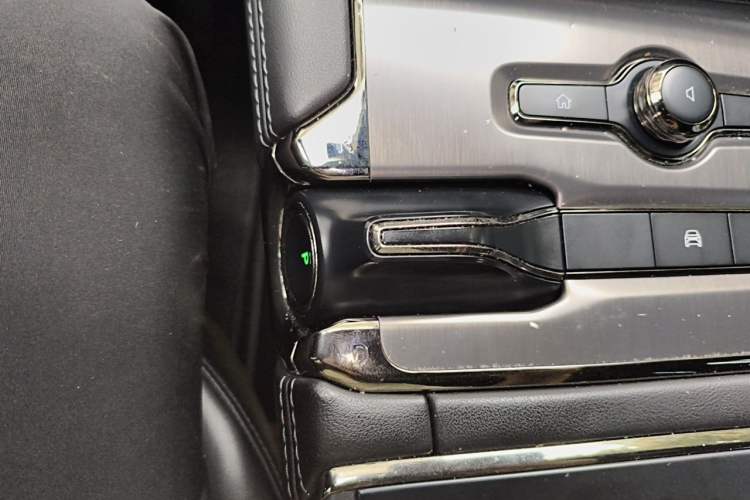 Used Nio ES6 2020 600 km Sport Edition Gear Lever