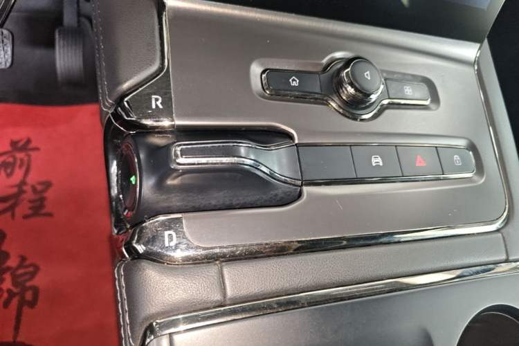Used Nio ES6 2020 420 km Sport Edition Gear Lever