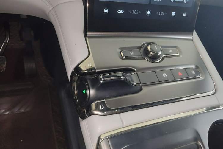 Used Nio ES6 2020 420 km Sport Edition Gear Lever