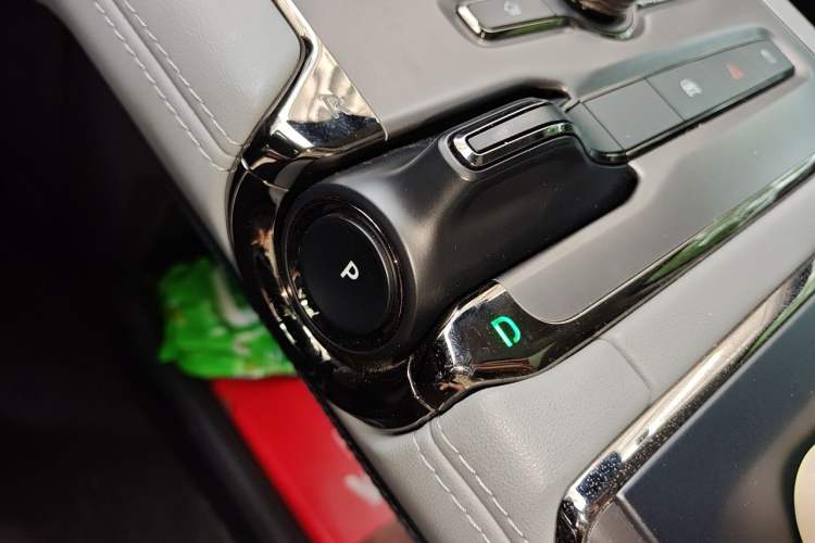 Used Nio ES6 2020 420 km Sport Edition Gear Lever