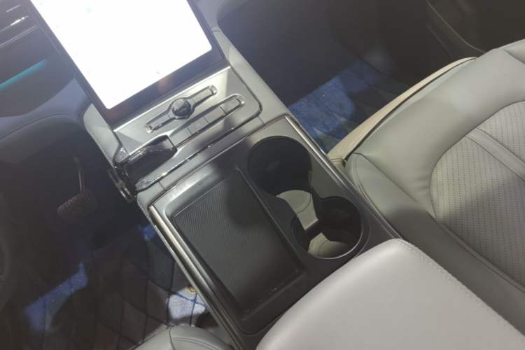 Used Nio ES6 2020 455KM Sport Edition Gear Lever