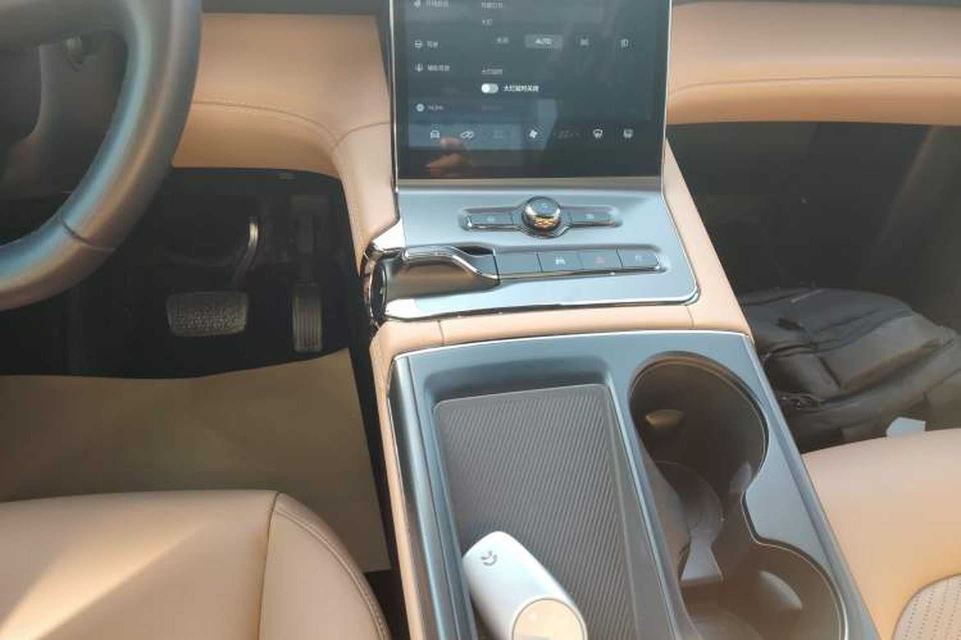 Used Nio ES6 2020 420 km Sport Edition Gear Lever