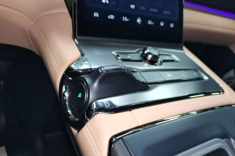 Used Nio ES6 2020 420 km Sport Edition Gear Lever