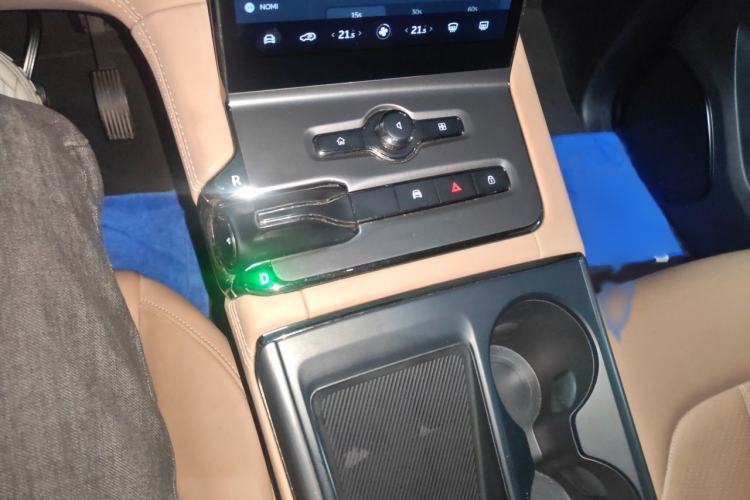 Used Nio ES6 2020 600 km Sport Edition Gear Lever