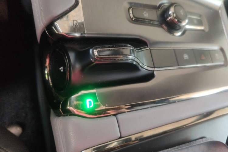 Used Nio ES6 2020 420 km Sport Edition Gear Lever