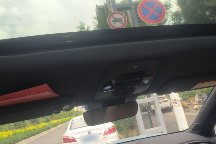 Used Nio ES6 2020 420 km Sport Edition Headliner