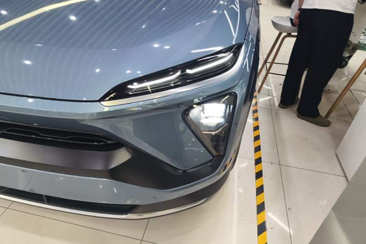 Used Nio ES6 2020 430 km Signature Edition Left Front Headlight