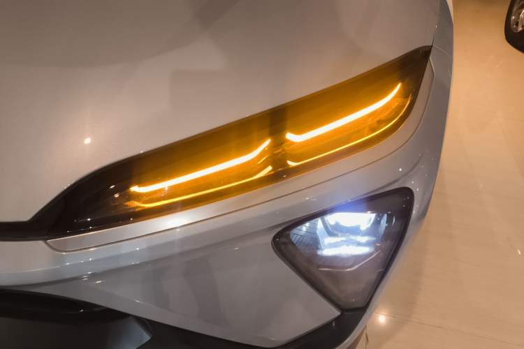 Used Nio ES6 2020 420 km Sport Edition Left Front Headlight