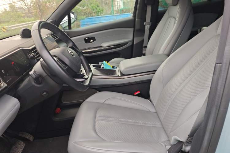 Used Nio ES6 2020 430 km Signature Edition Left Front Seat