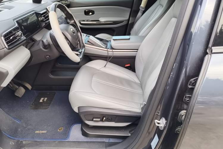 Used Nio ES6 2020 610 km Performance Version Left Front Seat