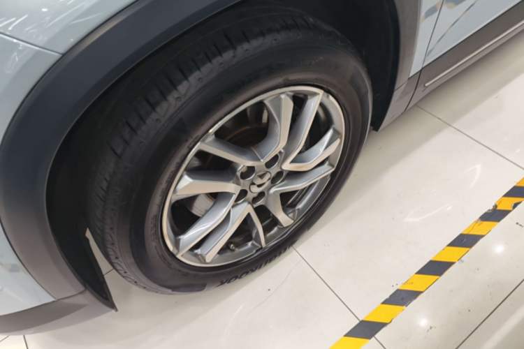 Used Nio ES6 2020 420 km Sport Edition Left Front Wheel Hub