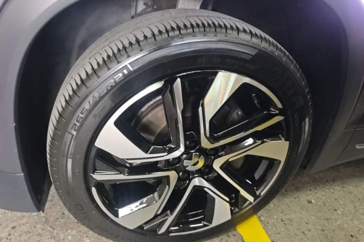 Used Nio ES6 2020 430KM Performance Version Left Front Wheel Hub