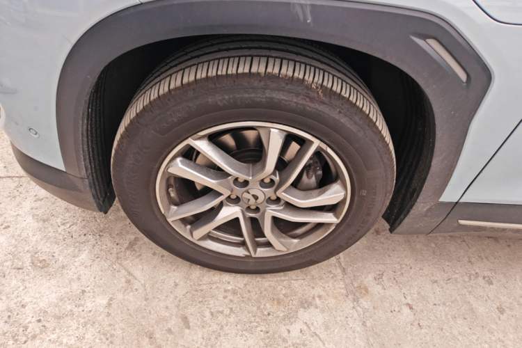 Used Nio ES6 2020 420 km Sport Edition Left Front Wheel Hub