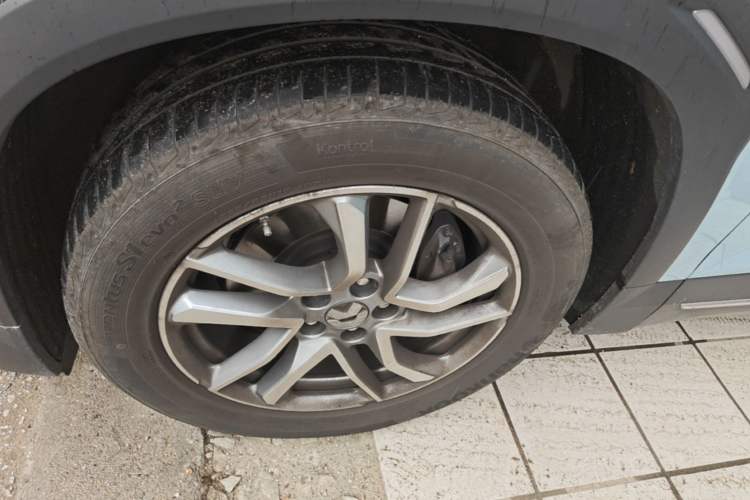 Used Nio ES6 2020 430KM Performance Version Left Front Wheel Hub