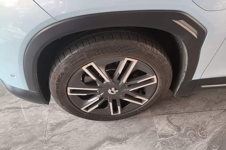 Used Nio ES6 2020 600 km Sport Edition Left Front Wheel Hub
