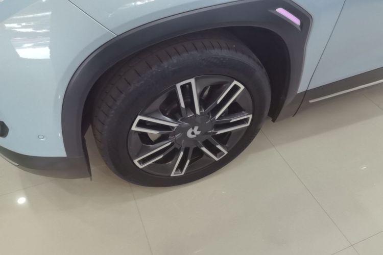 Used Nio ES6 2020 600 km Sport Edition Left Front Wheel Hub