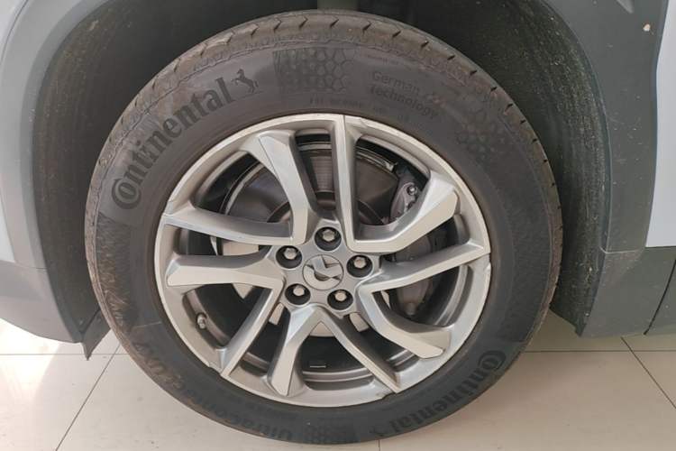 Used Nio ES6 2020 600 km Sport Edition Left Front Wheel Hub