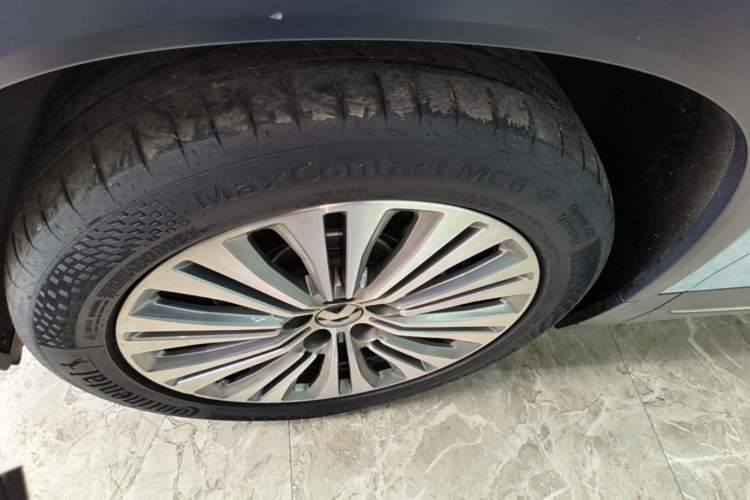 Used Nio ES6 2020 420 km Sport Edition Left Front Wheel Hub