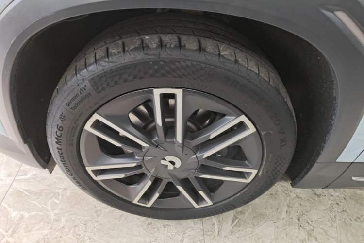 Used Nio ES6 2020 455KM Sport Edition Left Front Wheel Hub