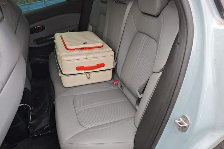 Used Nio ES6 2020 430 km Signature Edition Left Rear Seat