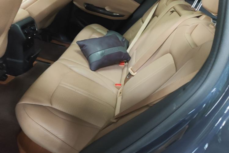 Used Nio ES6 2020 430 km Signature Edition Left Rear Seat