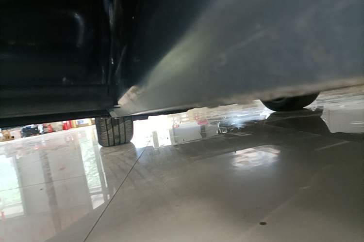 Used Nio ES6 2020 420 km Sport Edition Left Side Sill