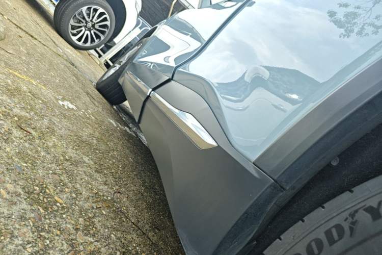 Used Nio ES6 2020 465 km Performance Version Left Side Sill