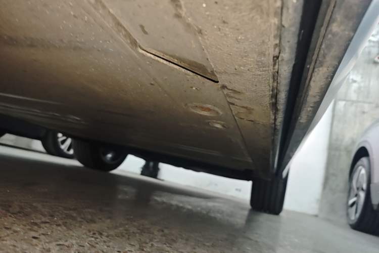 Used Nio ES6 2020 430KM Performance Version Left Side Sill