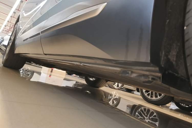 Used Nio ES6 2020 455KM Sport Edition Left Side Sill