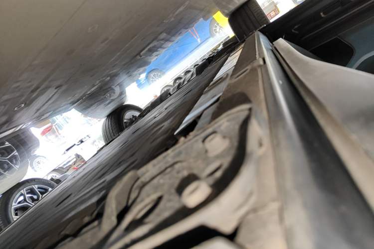 Used Nio ES6 2020 430KM Performance Version Left Side Sill