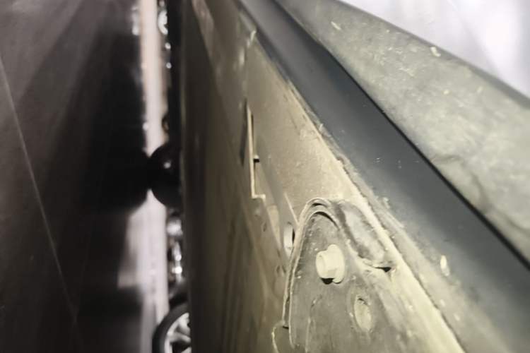 Used Nio ES6 2020 420 km Sport Edition Left Side Sill