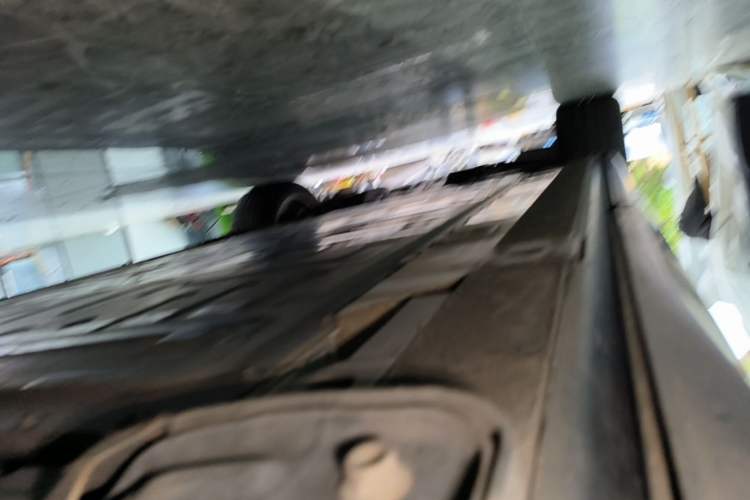 Used Nio ES6 2020 420 km Sport Edition Left Side Sill