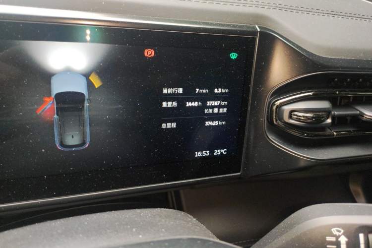 Used Nio ES6 2020 420 km Sport Edition Odometer Close Up