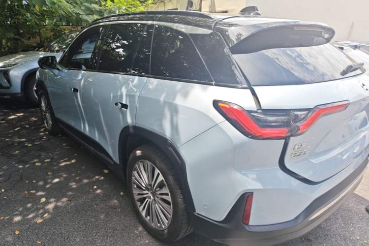 Used Nio ES6 2020 600 km Sport Edition Rear Left 45 Deg