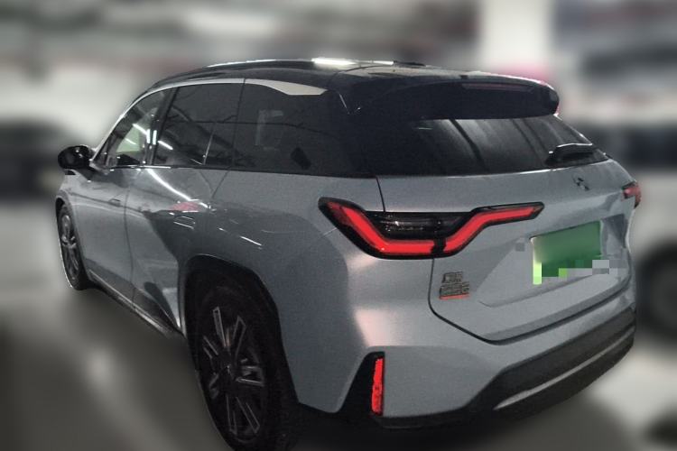 Used Nio ES6 2020 430 km Signature Edition Rear Left 45 Deg