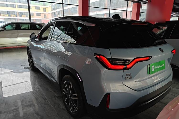 Used Nio ES6 2020 600 km Sport Edition Rear Left 45 Deg