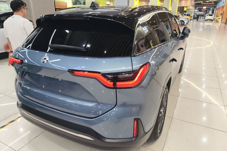 Used Nio ES6 2020 430 km Signature Edition Rear Right 45 Deg