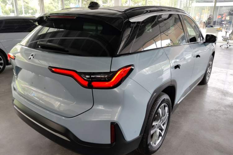 Used Nio ES6 2020 420 km Sport Edition Rear Right 45 Deg