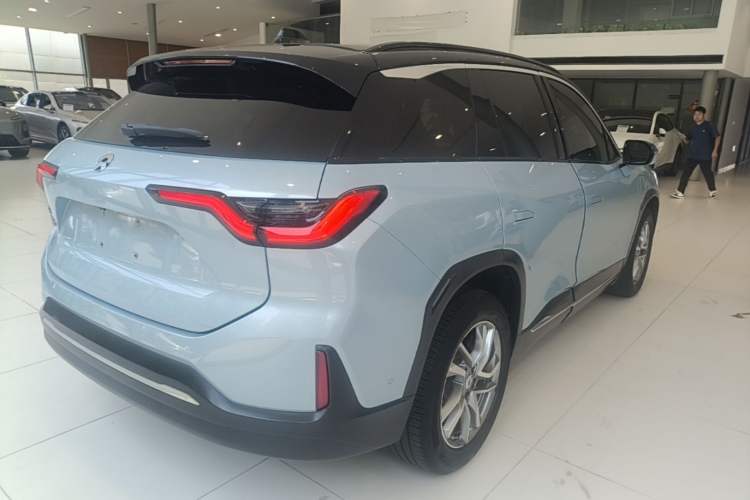 Used Nio ES6 2020 600 km Sport Edition Rear Right 45 Deg