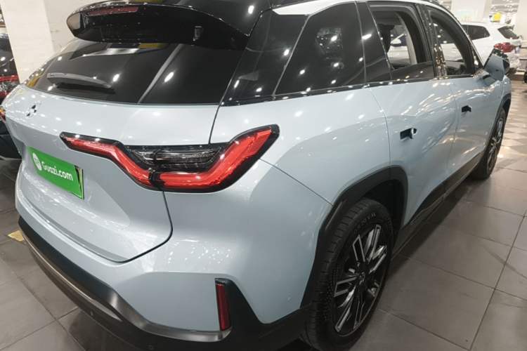 Used Nio ES6 2020 420 km Sport Edition Rear Right 45 Deg