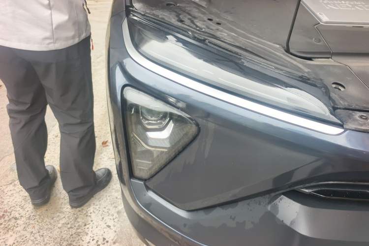Used Nio ES6 2020 420 km Sport Edition Right Front Headlight
