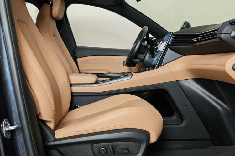 Used Nio ES6 2020 610 km Performance Version Right Front Seat