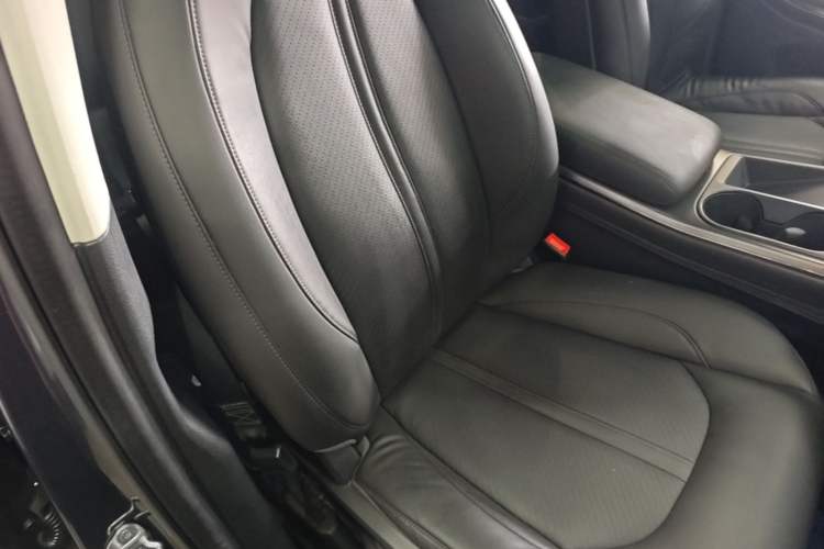 Used Nio ES6 2020 430KM Performance Version Right Front Seat