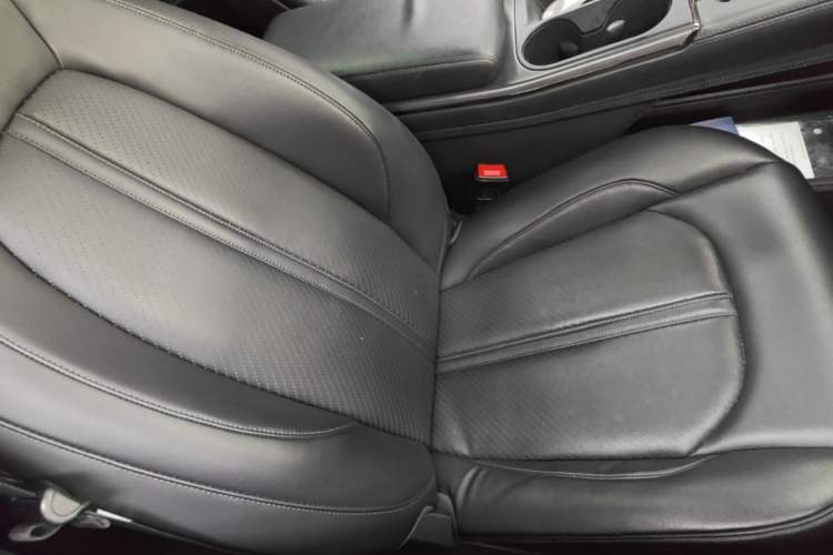 Used Nio ES6 2020 420 km Sport Edition Right Front Seat