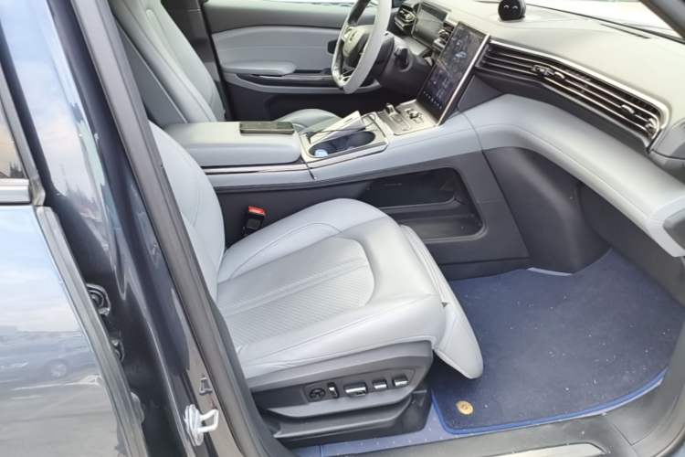 Used Nio ES6 2020 610 km Performance Version Right Front Seat