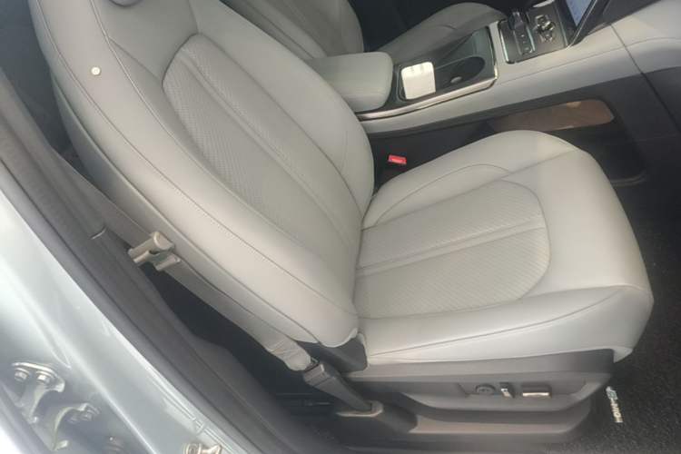 Used Nio ES6 2020 600 km Sport Edition Right Front Seat